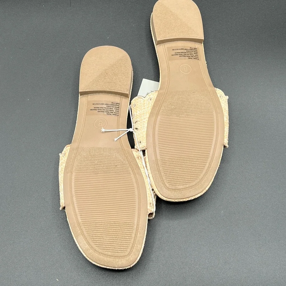 A New Day Cecile Slide Sandals Womens 8 Natural Scalloped Memory Foam Square Toe